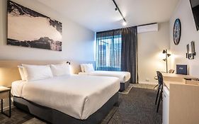 Nightcap At Keysborough Hotel